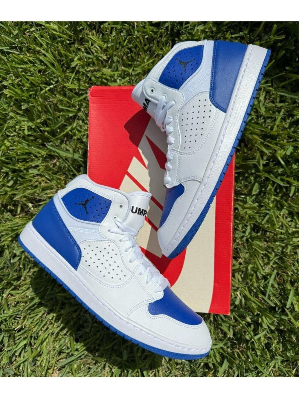 12 MEN'S NIKE JORDAN ACCESS WHITE / ROYAL BLUE AR3762-104 SNEAKERS BASKETBALL
